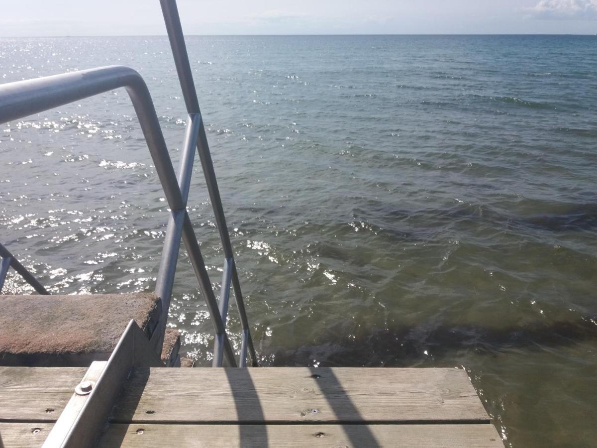 Tiny House 200 M From Kaempinge Beach Höllviken 외부 사진